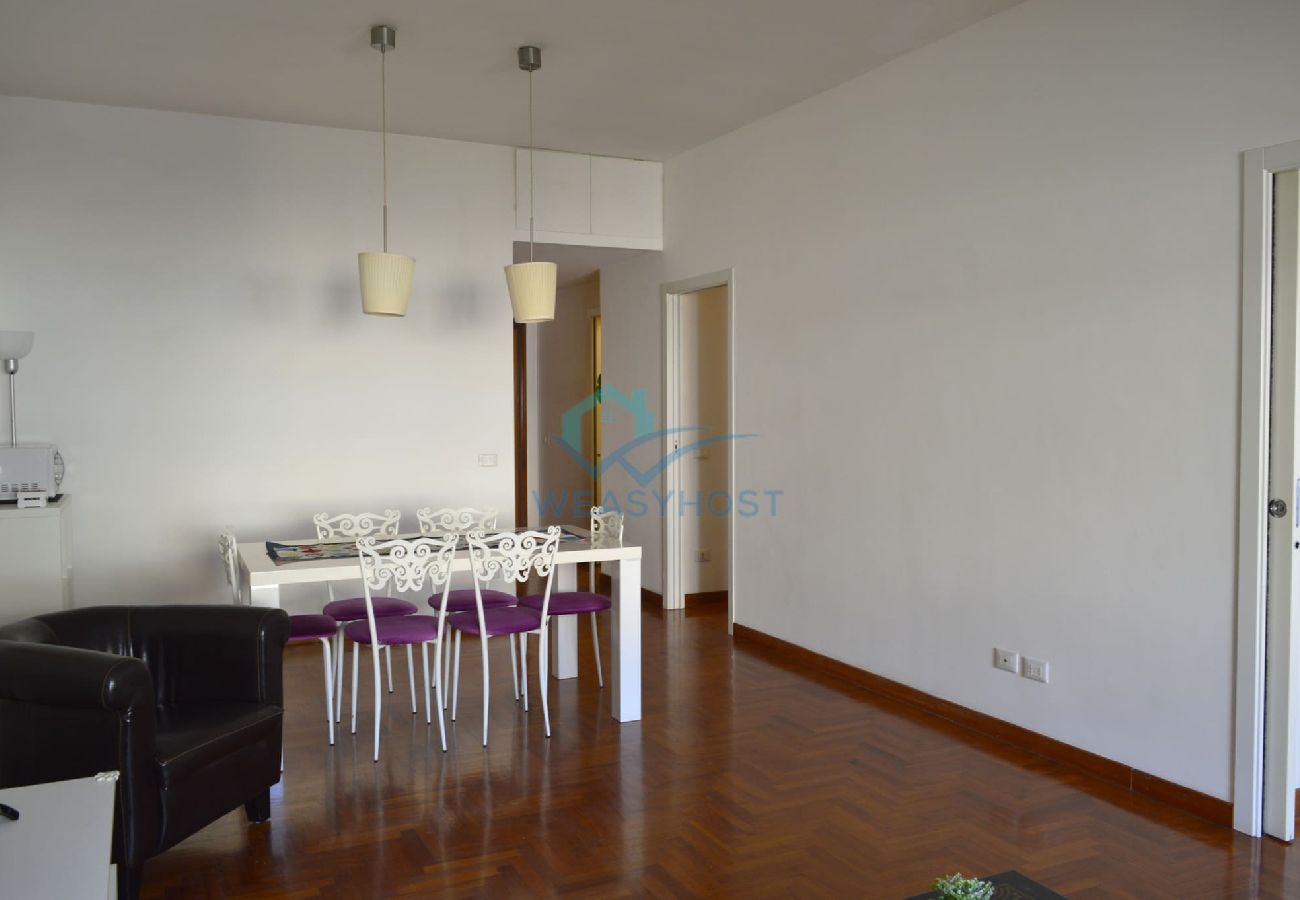 Appartamento a Roma - 057 - Savorelli · Charming Apartment near Vatican