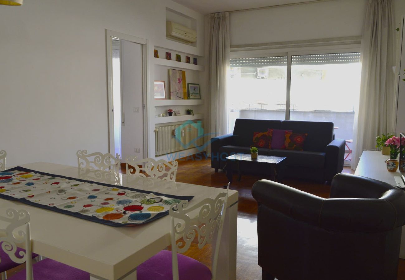 Appartamento a Roma - 057 - Savorelli · Charming Apartment near Vatican