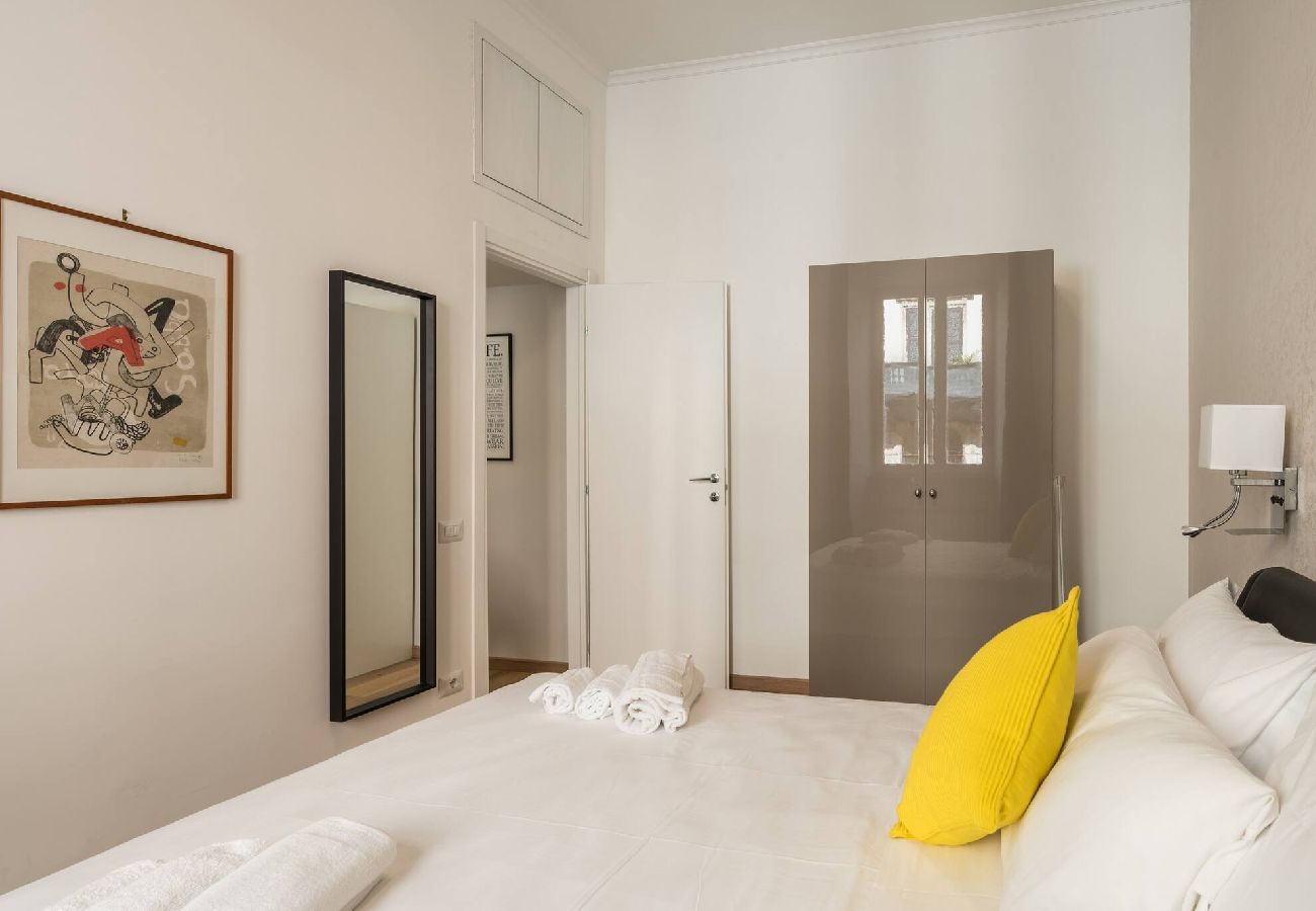 Appartamento a Roma - 006 - Caracciolo · NEW! Completely renovated apt i