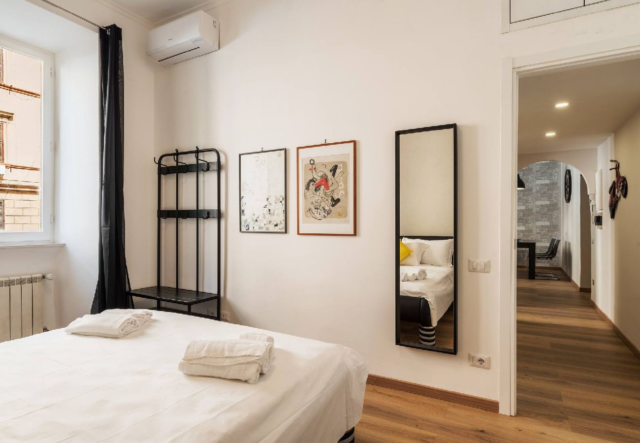 Appartamento a Roma - 006 - Caracciolo · NEW! Completely renovated apt i