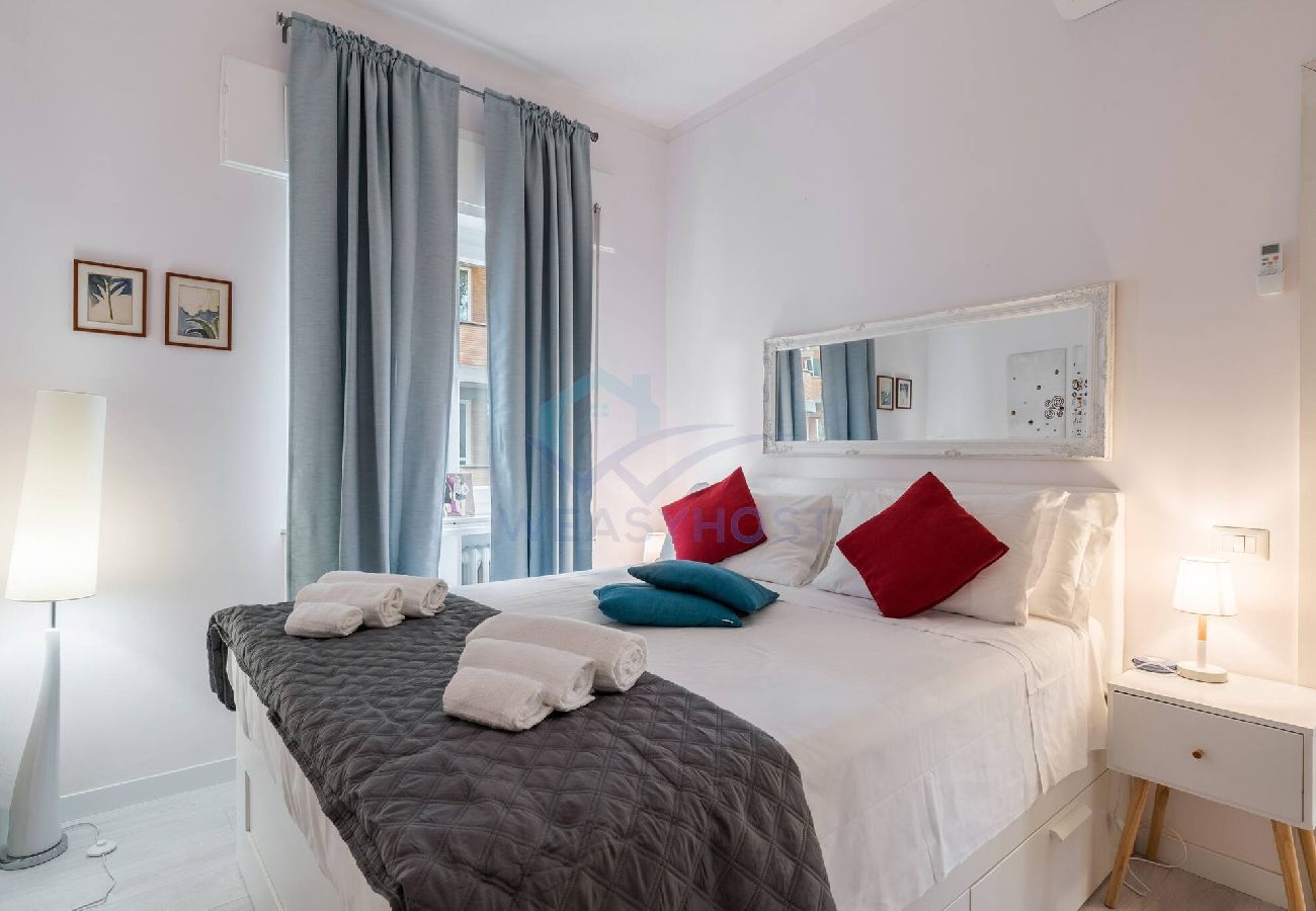 Appartamento a Roma - 008 - Serafino · NEW in Rome! Little candy apt in