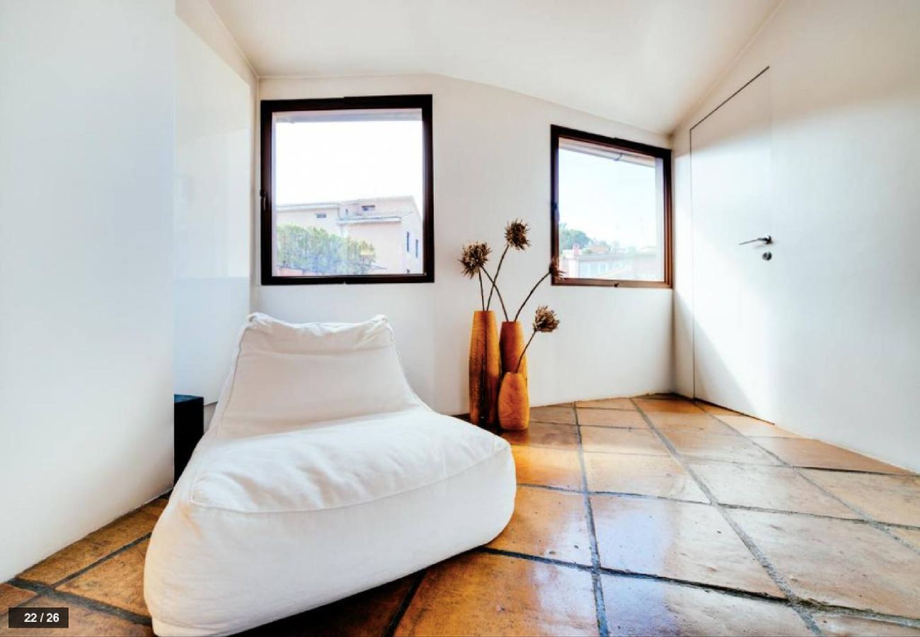 Appartamento a Roma - 012 - Leopardo · Luxury art apartment in Trastever