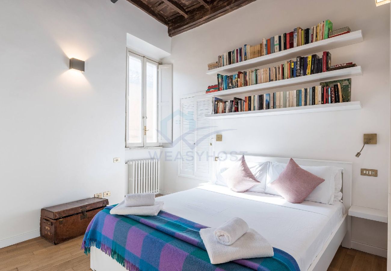 Studio a Roma - 017 - IN PISCINULA · Cozy, Sunny Suite in the Hear