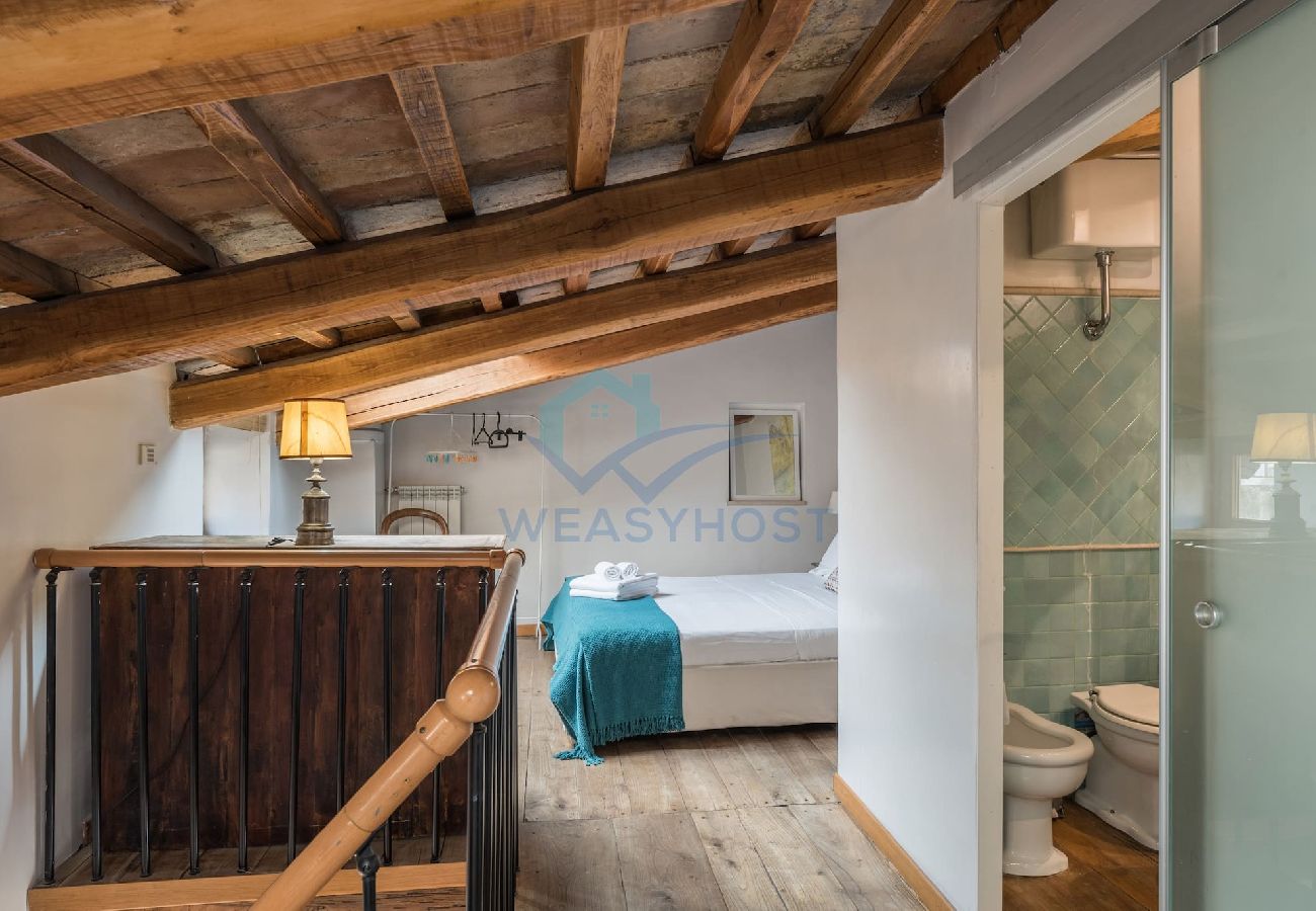 Appartamento a Roma - 026 - Zanardelli · Cozy wooden apt in Piazza Navon