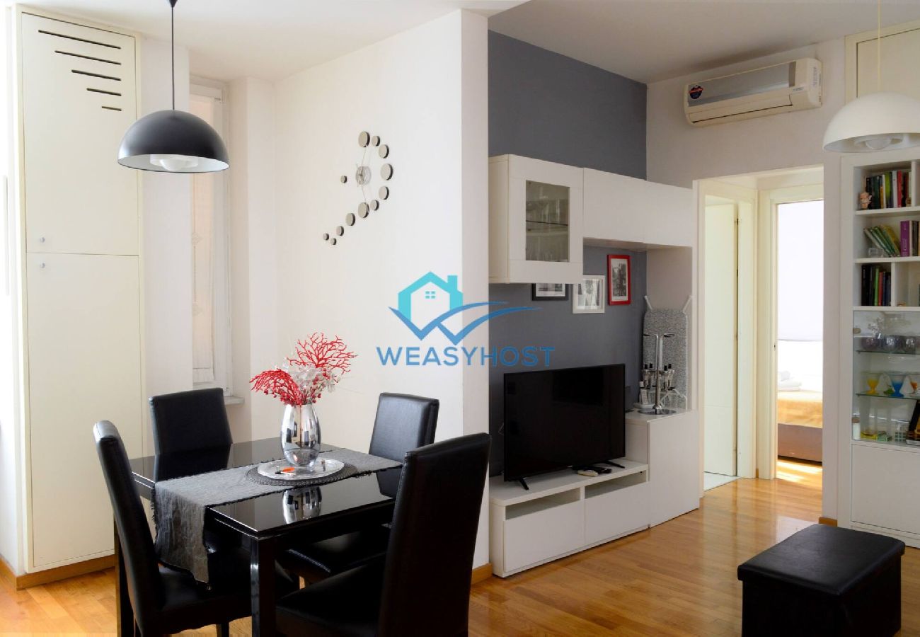 Appartamento a Roma - 055 - Metaponto · Your Roman Retreat near San Giov