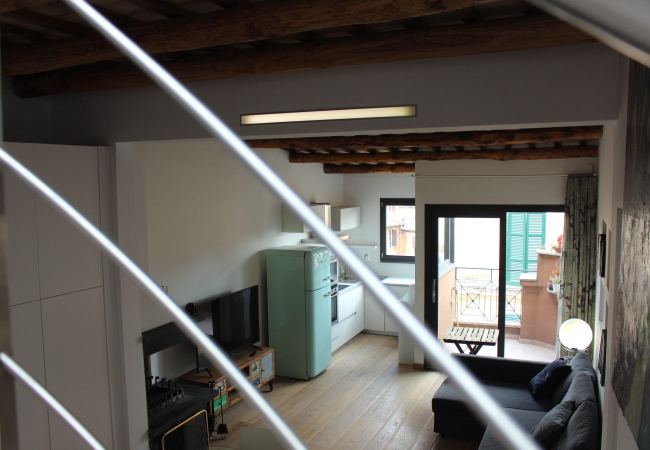 Appartamento a Roma - 068 - Vicolo del Cinque- Stylish Penthouse with te