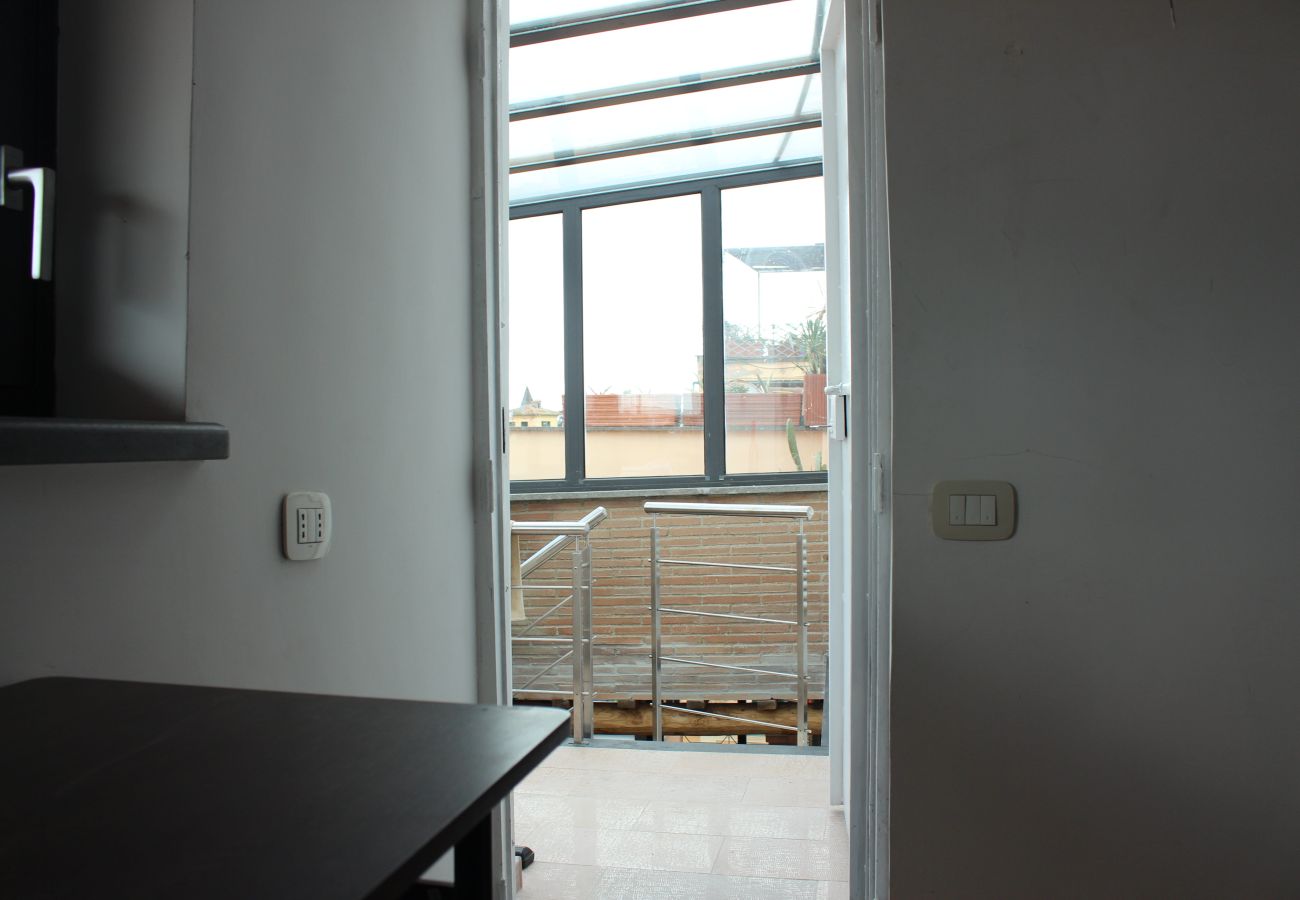 Appartamento a Roma - 068 - Vicolo del Cinque- Stylish Penthouse with te