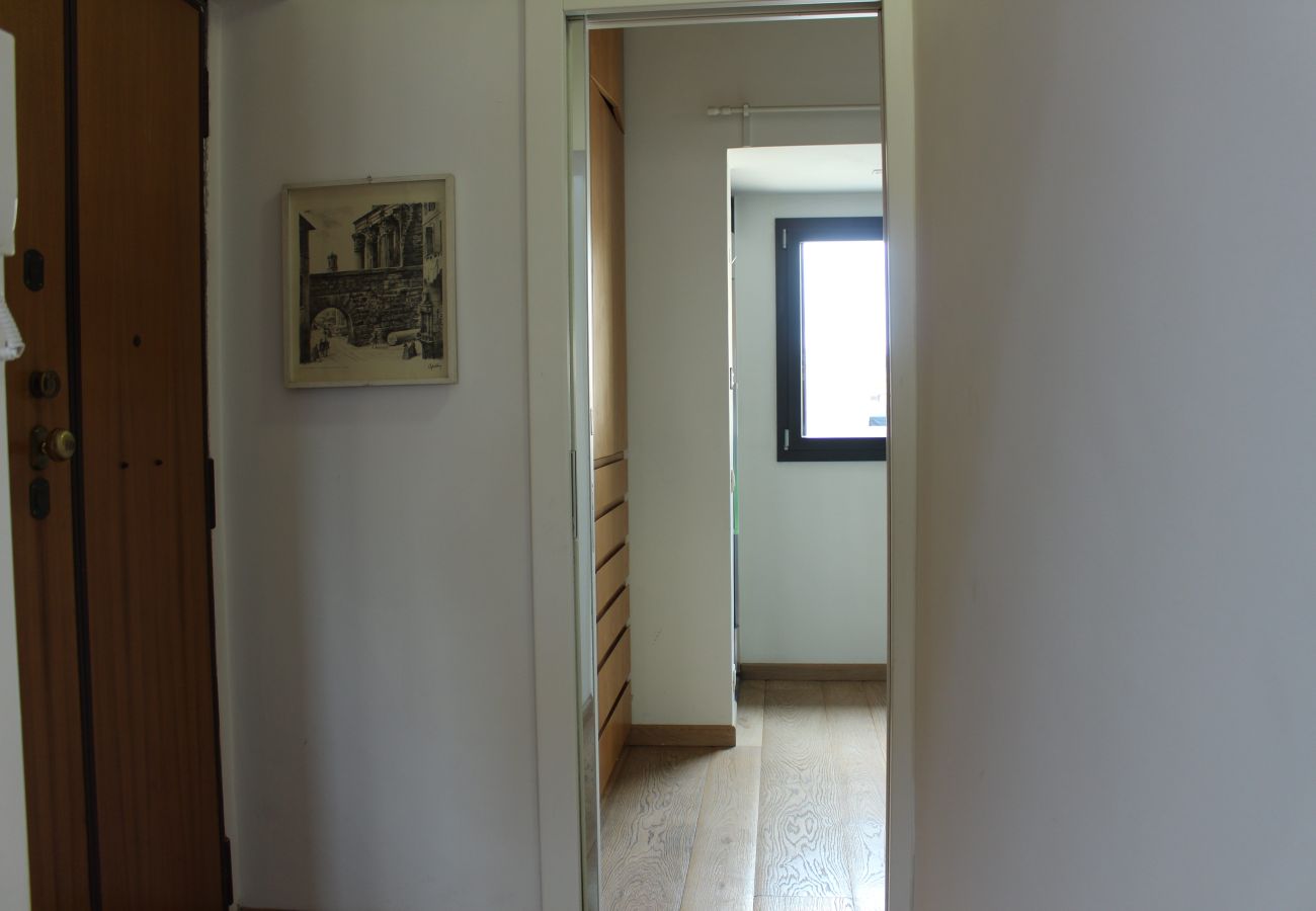 Appartamento a Roma - 068 - Vicolo del Cinque- Stylish Penthouse with te