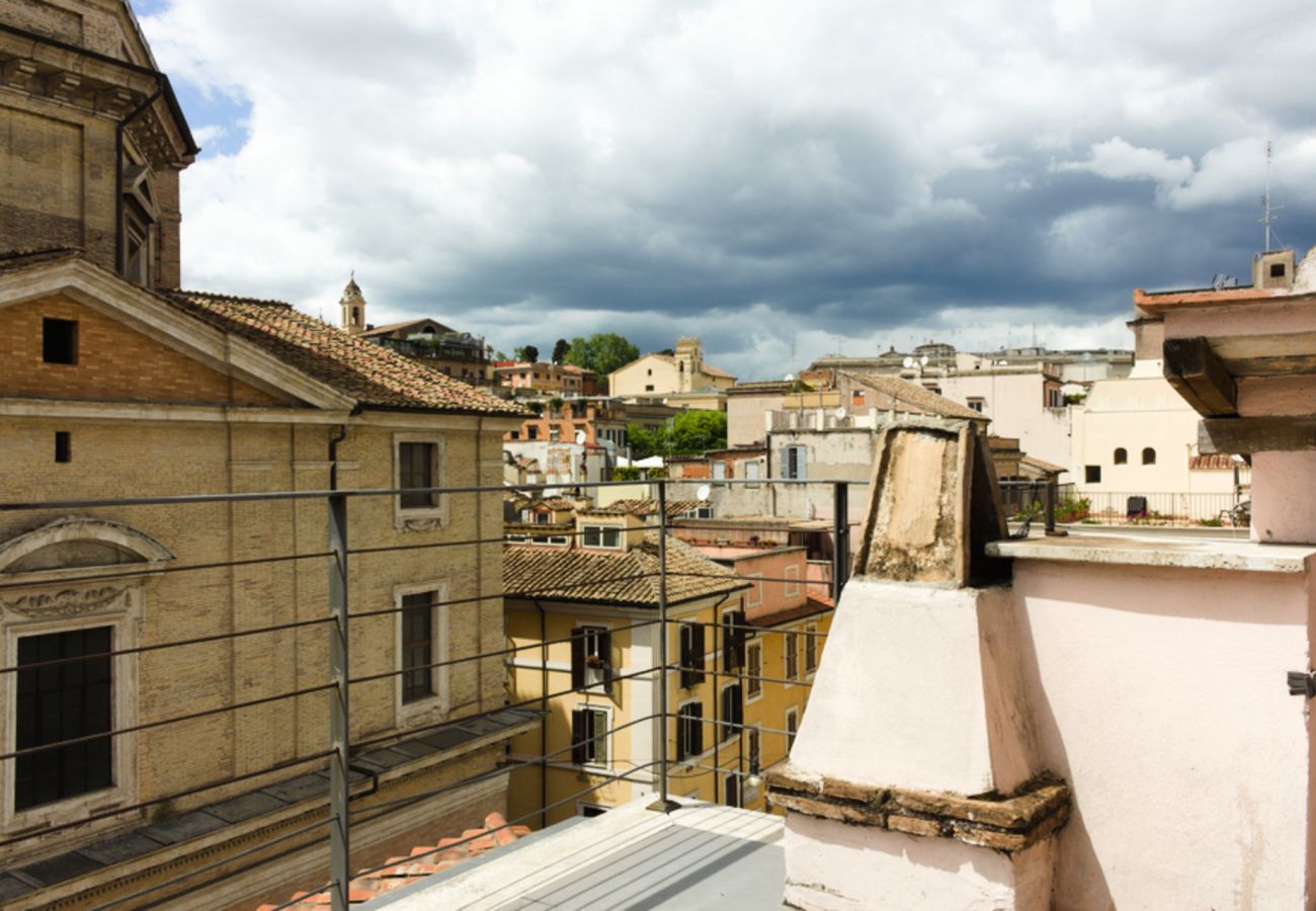 Appartamento a Roma - 069 -  Serpenti 2 - Colosseo Urban penthouse in th