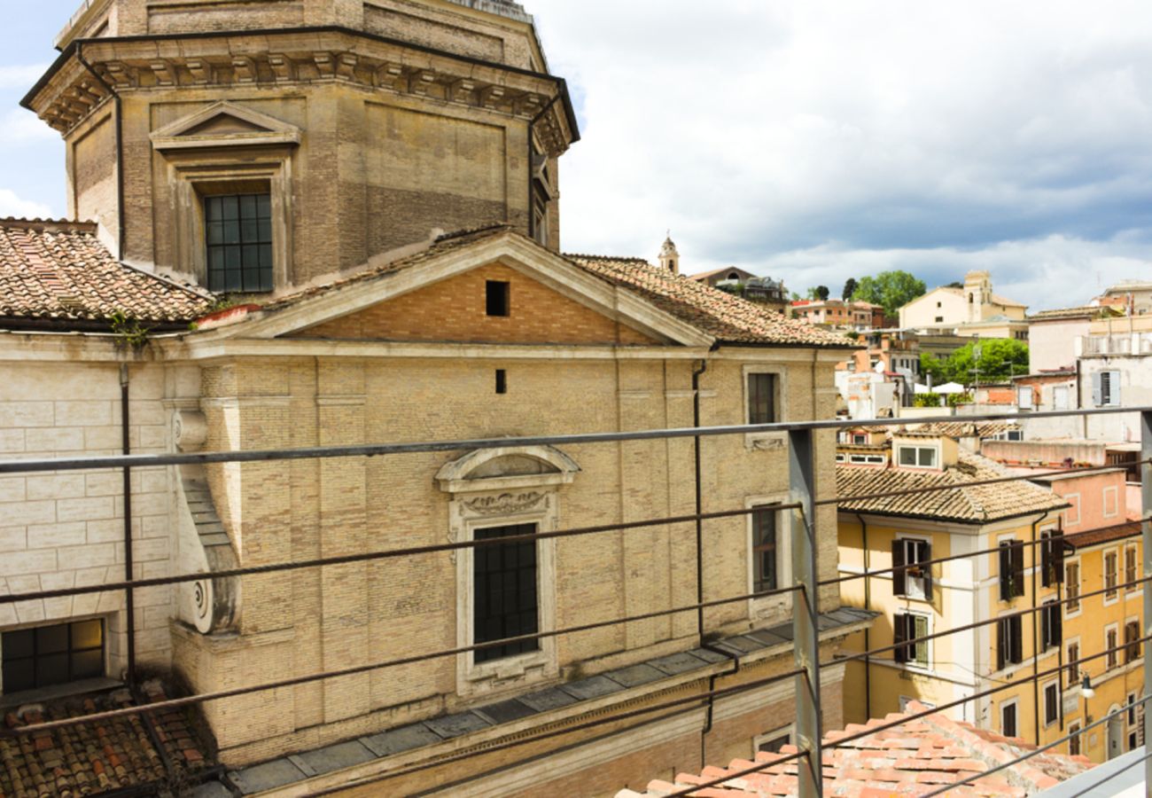 Appartamento a Roma - 069 -  Serpenti 2 - Colosseo Urban penthouse in th