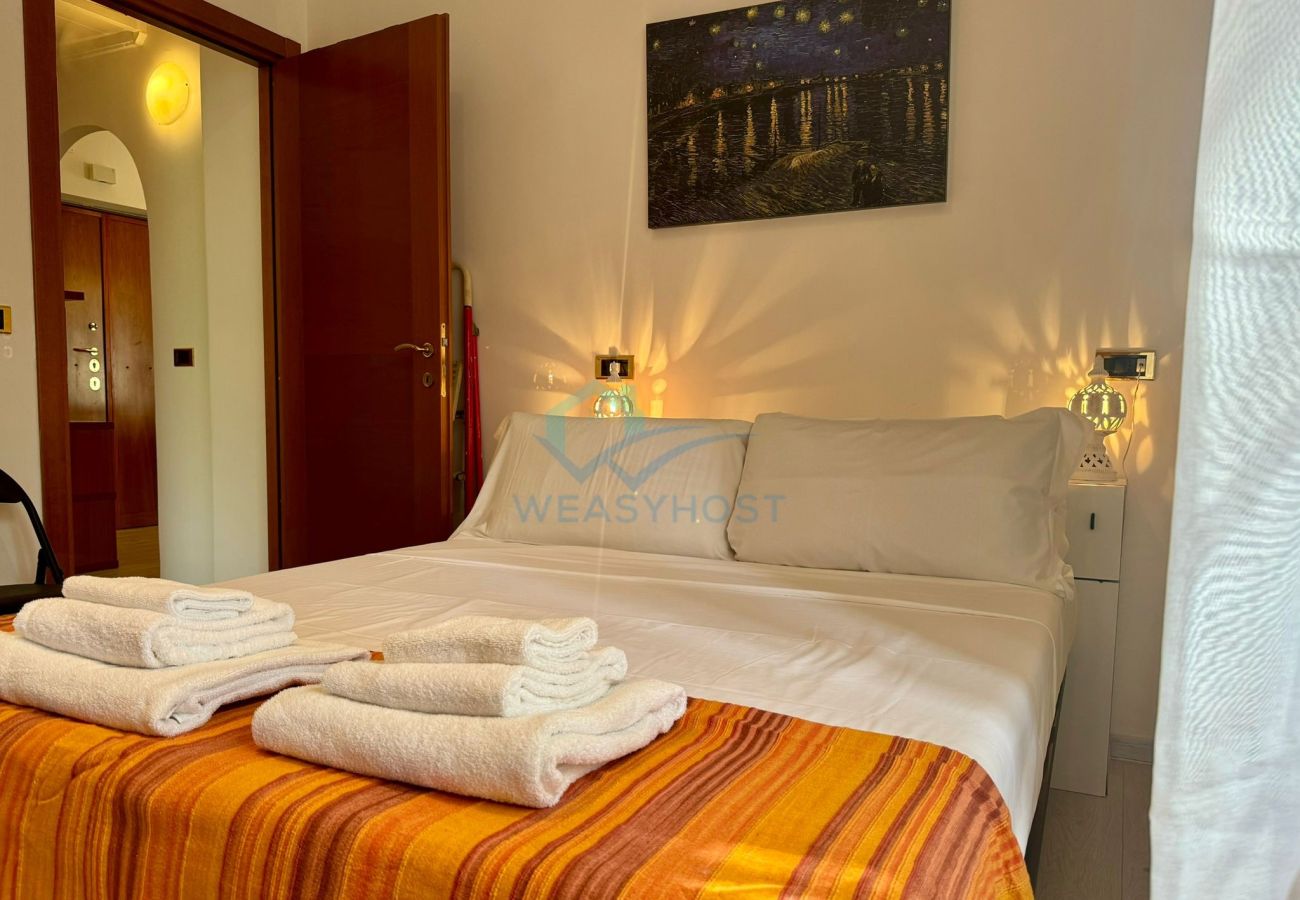 Appartamento a Roma - 065 - Ghislieri - Monteverde Hills Spa Escape: Rel