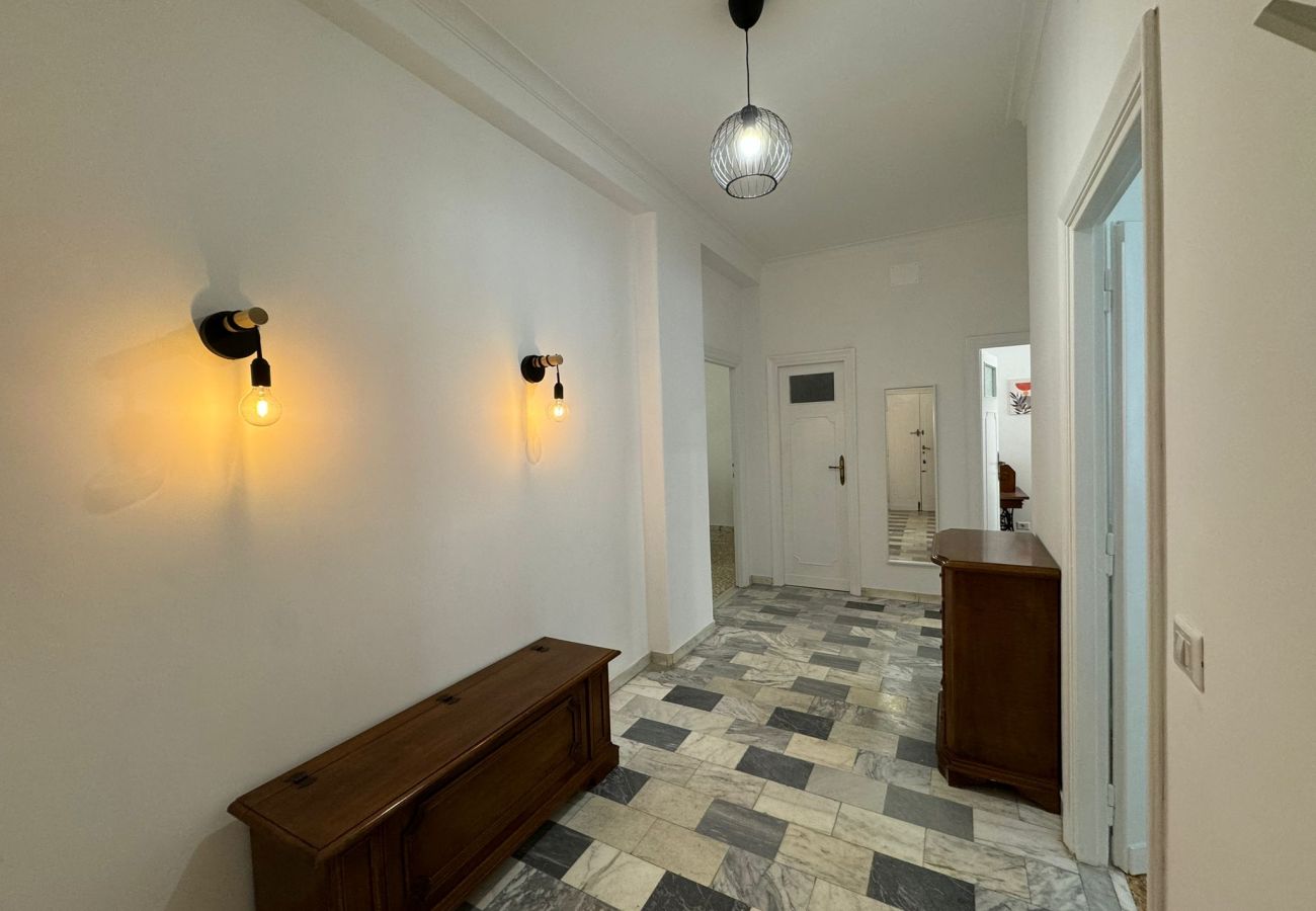 Appartamento a Roma - 085 - Pallante - Spacious Roman Apartment: Chez Ma