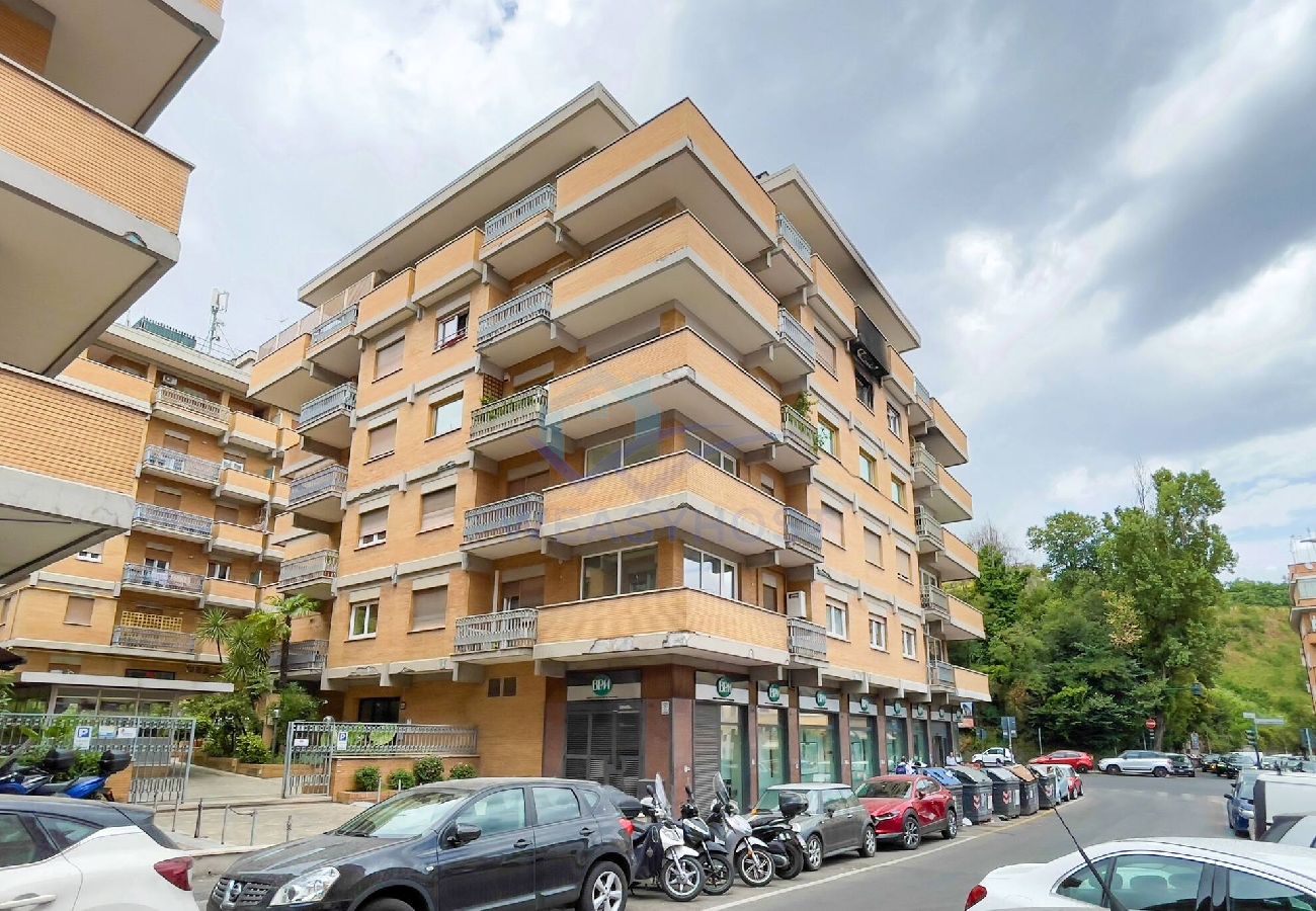 Apartment in Rome - 008 - Serafino · NEW in Rome! Little candy apt in