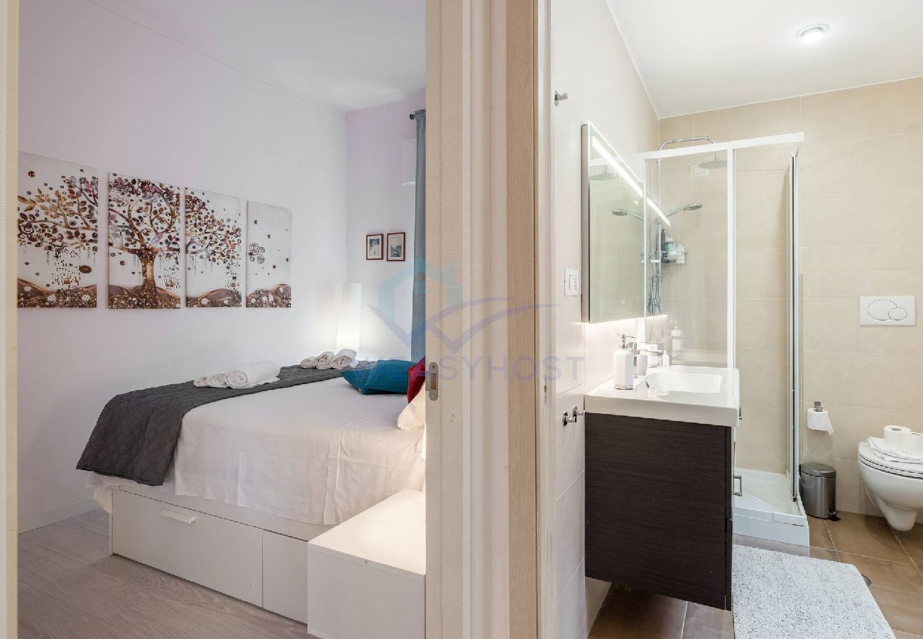 Apartment in Rome - 008 - Serafino · NEW in Rome! Little candy apt in