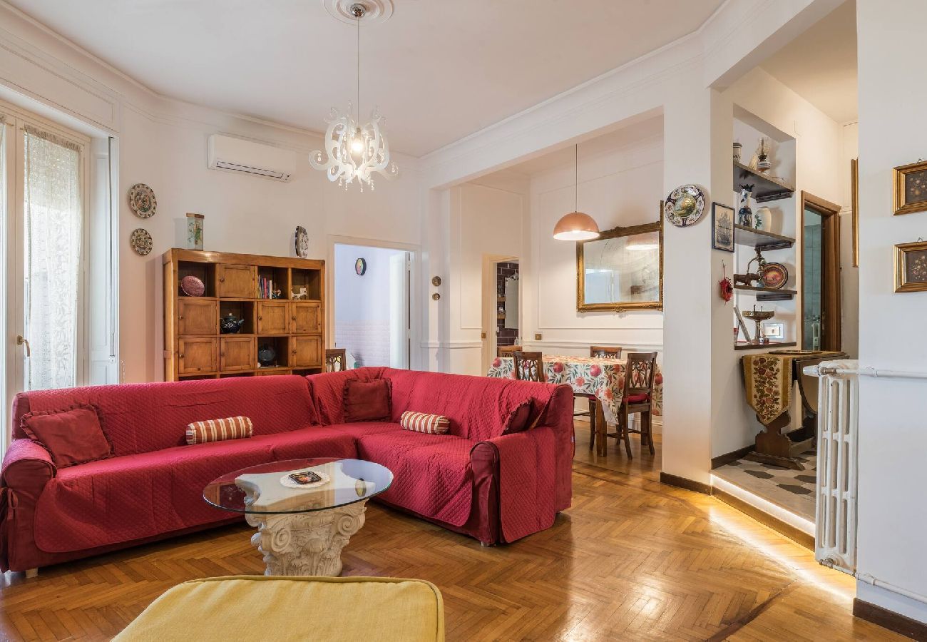 Apartment in Rome - 034 - Carso · Charming  and Precious Mazzini Maiso