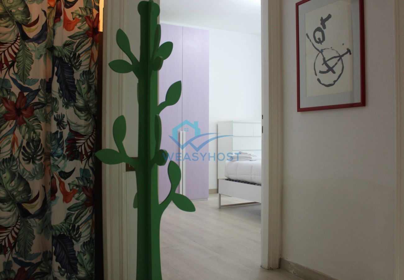 Apartment in Rome - 060 - Gallia - Cozy Haven near Caracalla Baths: Yo