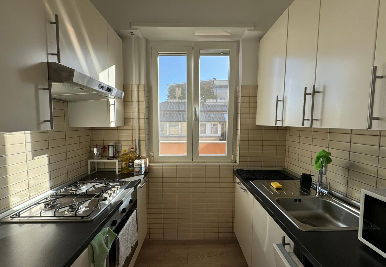 Apartment in Rome - 101 - Vigna Stelluti - Bright and Residential Roma