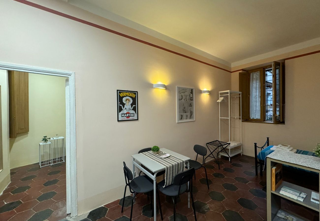 Apartment in Rome - 103 - Selci - Le Due Torri in Rione Monti