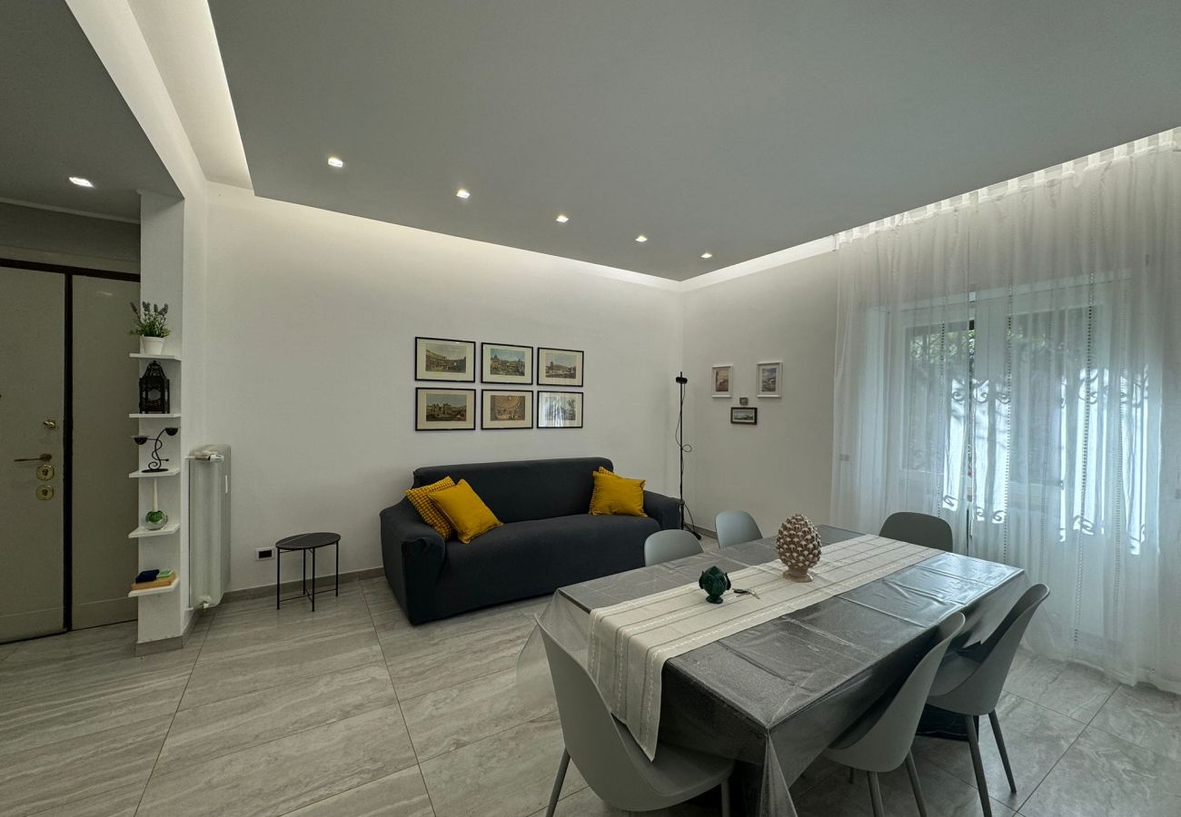 Apartment in Rome - 023 - Peano - Elegant Escape by Ionio Metro