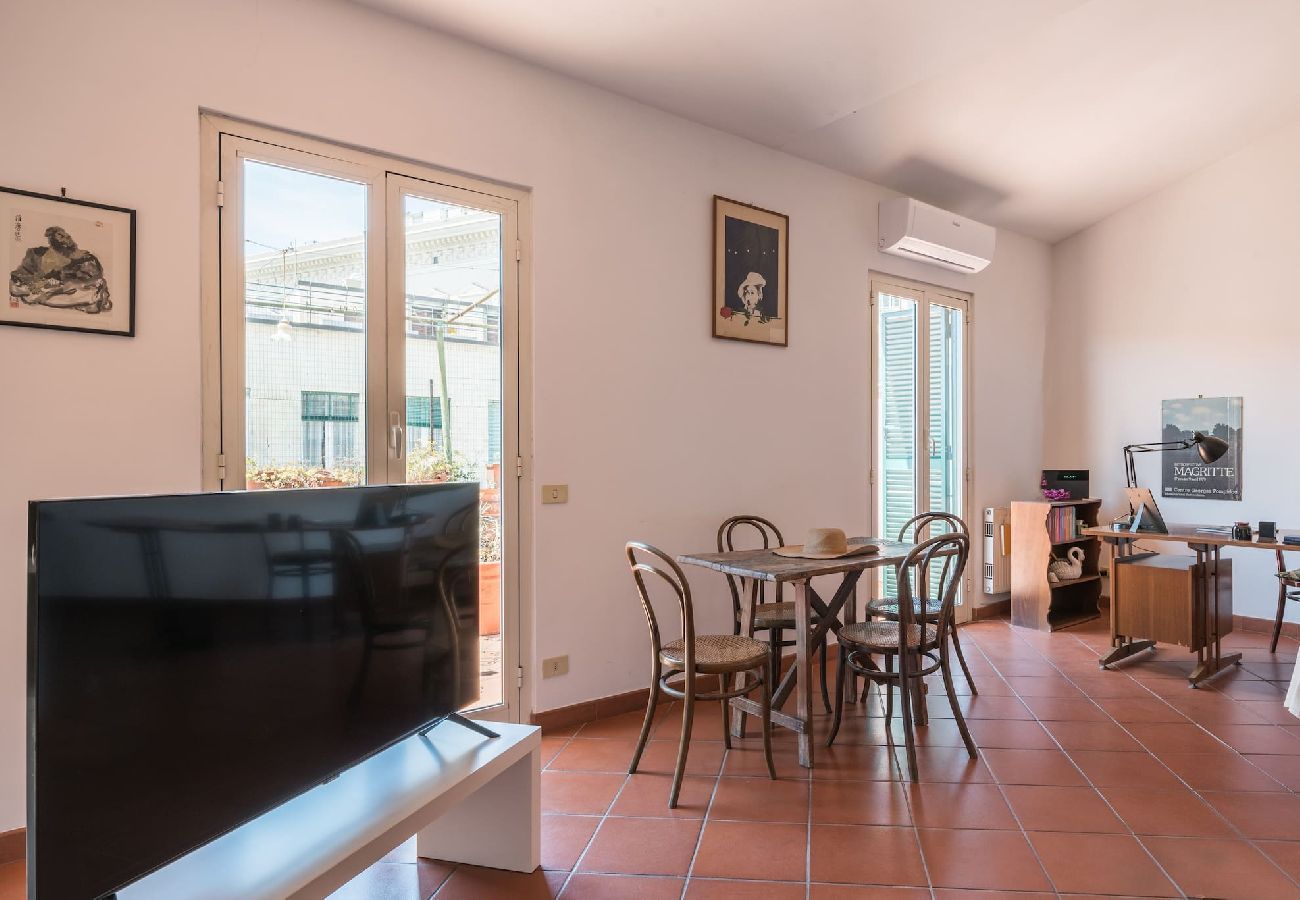 Apartamento en Roma - 045 - Serpenti · Colosseo Stylish Penthouse