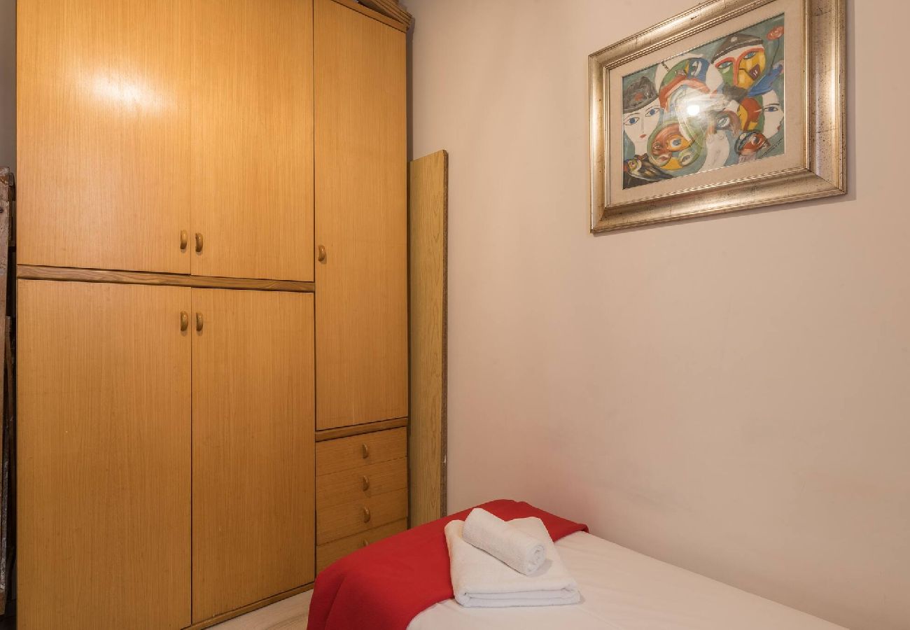 Apartamento en Roma - 034 - Carso · Charming  and Precious Mazzini Maiso