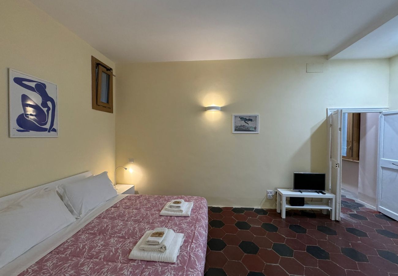 Apartamento en Roma - 103 - Selci - Le Due Torri in Rione Monti