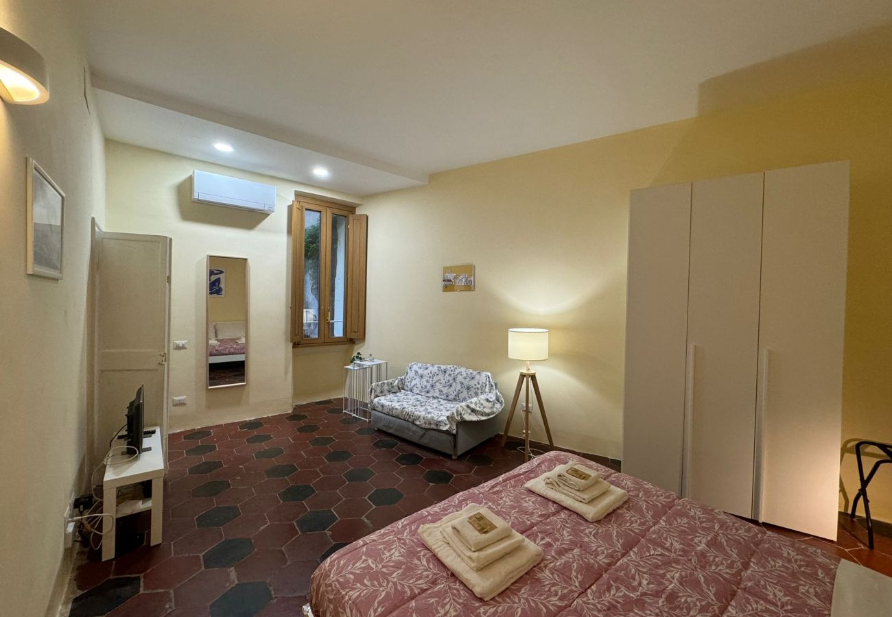 Apartamento en Roma - 103 - Selci - Le Due Torri in Rione Monti