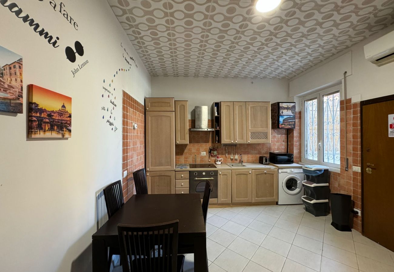 Apartamento en Roma - 021 - Ortensie  - Like Home in Centocelle