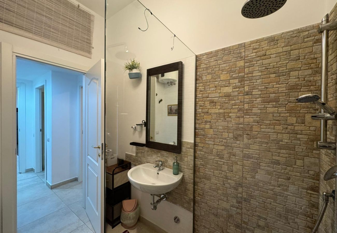 Apartamento en Roma - 028 - Montepulciano - Warm Hideaway in Vibrant Tus